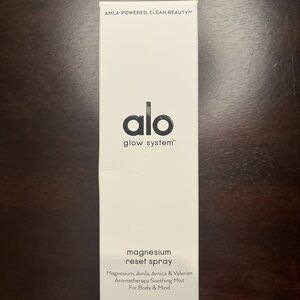 Alo magnesium reset spray NEW